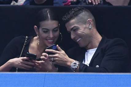 Ronaldo i Georgina se smiju