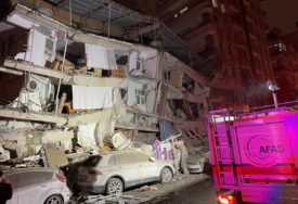 STRAVIČNE POSLJEDICE Zemljotres koji je pogodio Tursku je najjači u posljednjih 100 godina (VIDEO)