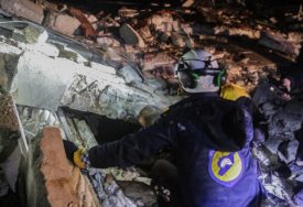 Nije bilo spasa ni u maminom zagrljaju: U zemljotresu stradao i dječak (8) porijeklom iz Srbije