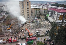 Hrvatski golman u epicentru zemljotresa u Turskoj "Sjedim u automobilu i čekam da stane, minut i po se sve treslo" (FOTO)