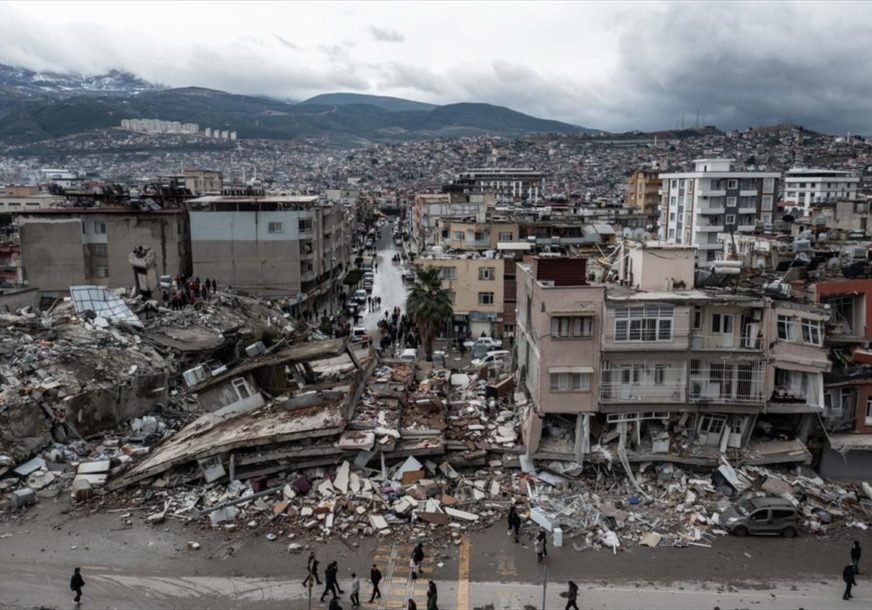 snazan zemljotres pogodio siriju i tursku 