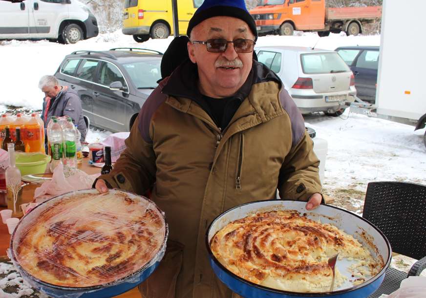 Ova moja pita, mogla bi dočekati i kralja i Tita: Borislav Melnik iz Brestovčine hvali svoj proizvod (FOTO)