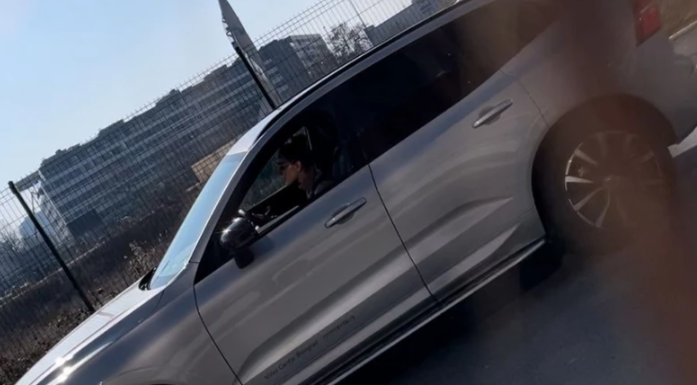 Jelena Đoković u luksuznim automobilu u Beogradu