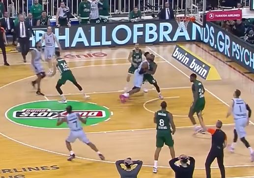 PAO ponovo pao u drami: Trojka Džonsa u posljednjoj sekundi za pobjedu Valensije (VIDEO)