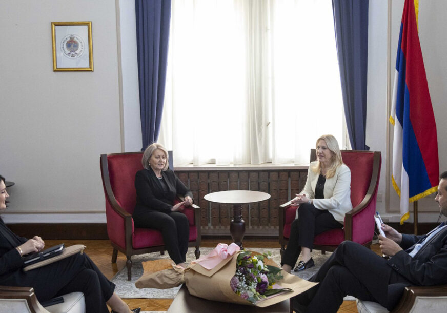 Borjana Krišto i Željka Cvijanović na sastanku u Sarajevu
