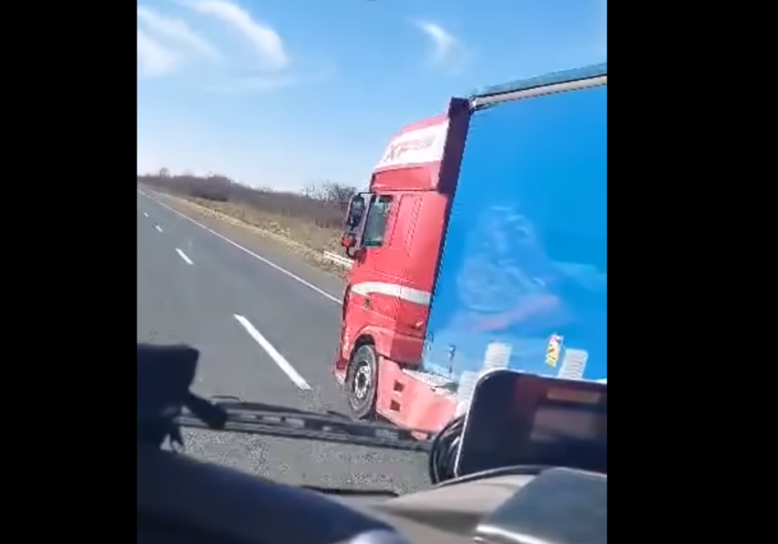 Vozač spava u kamionu