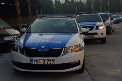ZATEČENI U KRAĐI GORIVA Policija u Prijedoru uhapsila dvije osobe
