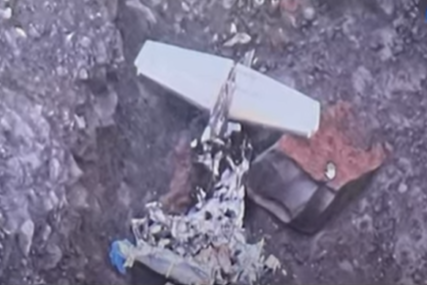 Avion se srušio na vulkan: Poginuli svi putnici, potragu otežavali loše vrijeme i vulkanski nemiri (FOTO)