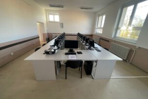 kabinet informatike u školi Šamac