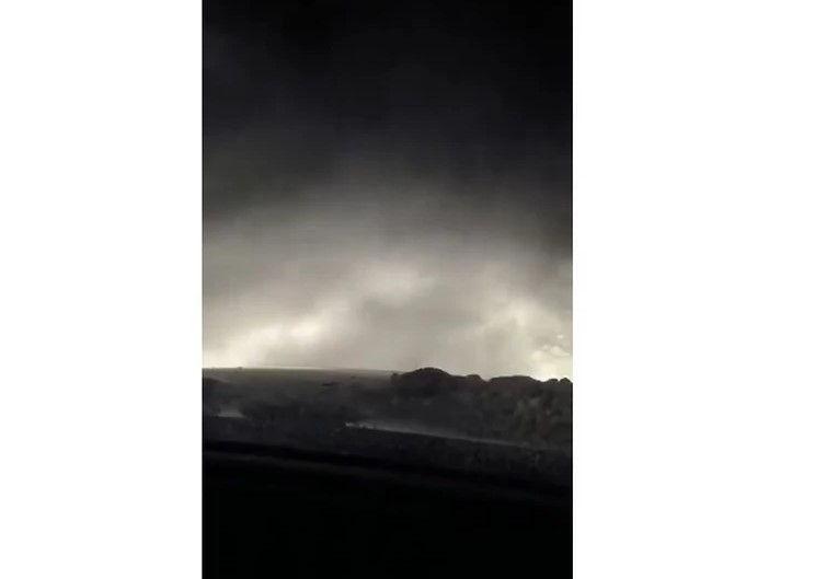 Vozači se probijaju kroz mećavu u Dalmaciji