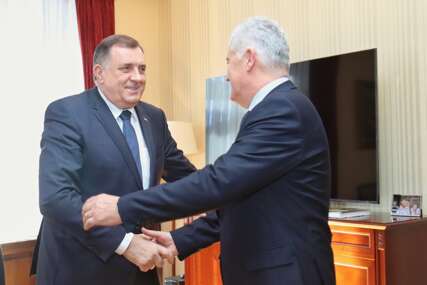“Ne komentarišem Dodika” Čović o savjetima lidera SNSD