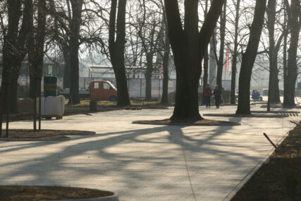 Parking kod parka "Mladen Stojanović" neće biti u funkciji od 18. do 23. marta