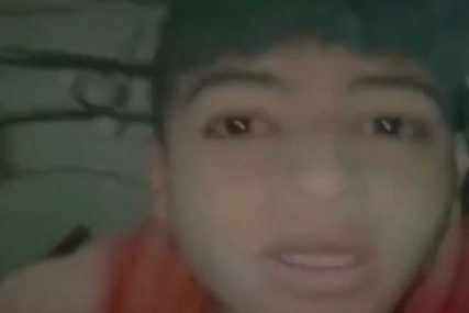 "Ne znam hoću li da preživim ili ću umrijeti" Sirijski dječak se snimio pod ruševinama, ono što je rekao tjera suze na oči (VIDEO)