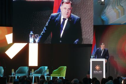 Predsjednik Dodik otvorio "Balkan solar samit": Srpska, Mađarska i Srbija formiraju svoju energetsku zajednicu (FOTO)