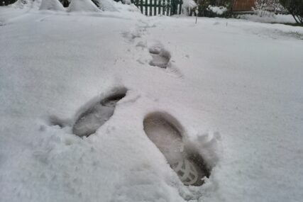 Snijeg stvorio probleme: Kozarska Dubica bez vode i struje