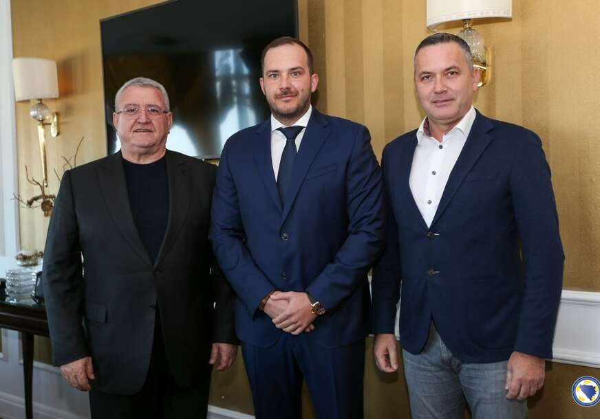 Vico Zeljković ugostio predsjednike fudbalskih saveza Hrvatske i Albanije