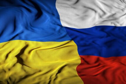 Zastave Ukrajine i Rusije