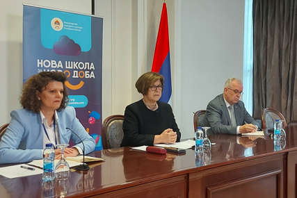 Željka Stojičić sa direktorima javnih i privatnih predškolskih ustanova 