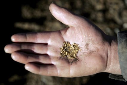 ISTRAŽIVANJE DALO DOBRE REZULTATE Na području opštine Jezero pronađeno zlato na 3 lokacije