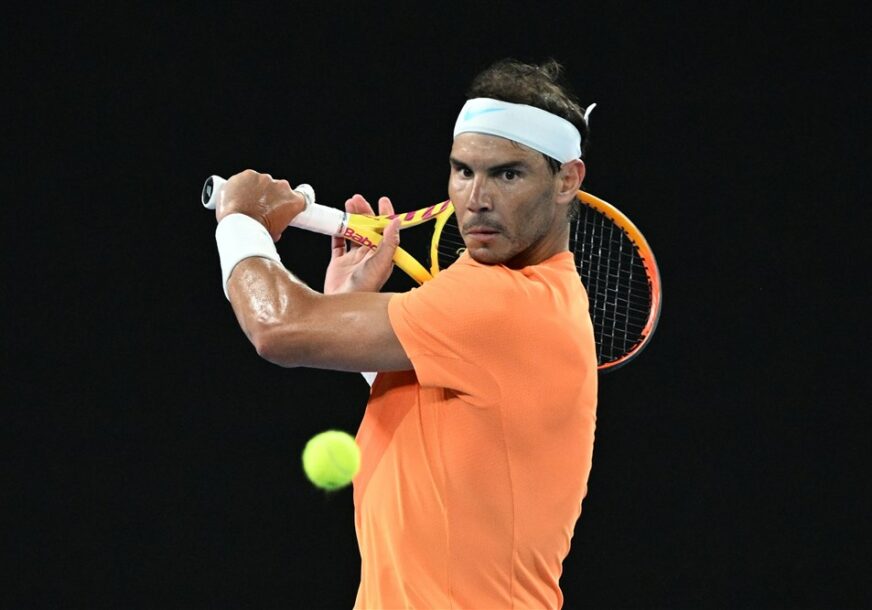 Rafael Nadal udara lopticu