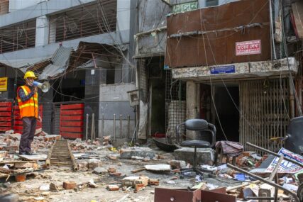 RASTE BROJ ŽRTAVA U Daki je poginulo 15 ljudi