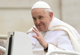 Narušili ugled Vatikana: Papa Franjo ažurirao pravila o postupanju sa seksualnim zlostavljanjem u Katoličkoj crkvi