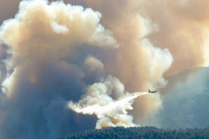 Veliki šumski požar bukti na istoku Španije: Preko 500 vatrogasca se bori sa vatrenom stihijom (FOTO)