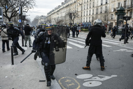 Demonstracije na ulicama Pariza