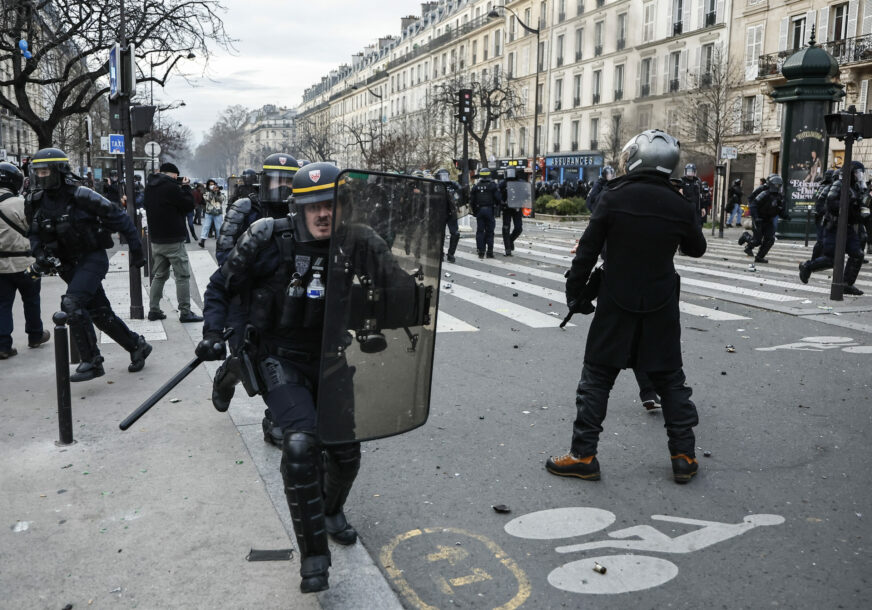 Demonstracije na ulicama Pariza