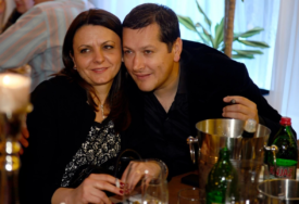 “Bila je neuračunljiva, pričala nepovezano" Aco Pejović otkrio da mu supruga bila NA IVICI SMRTI
