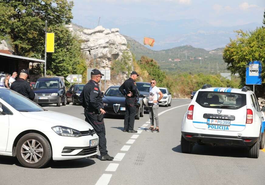 POLICIJA NA NOGAMA U podrumu hotela u Crnoj Gori pronađeni paketi i vreće naoružanja, panciri i teleskopske palica