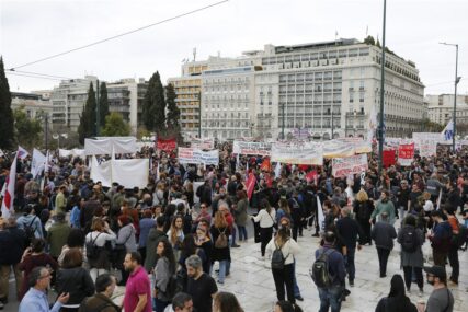 Trajaće 24 sata: Štrajk u Grčkoj zaustavlja transport u cijeloj zemlji