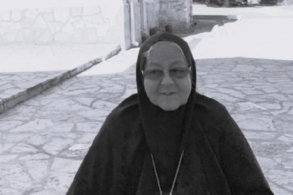 Preminula jedna od najuticajnijih monahinja SPC: Igumanija Teodora u manastir Gračanica došla kao djevojčica (15)