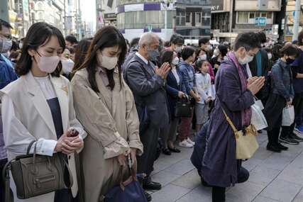 Sjećanje na stradale: U Japanu minut ćutanja za žrtve zemljotresa 2011. godine