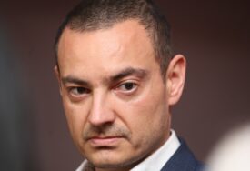 „U javnoj upravi se odomaćio partijski talog, za apolitične radnike sve je manje mjesta“ Mitrović o sindikalnom protestu i ponašanju Vlade Srpske