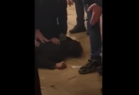 Napad na pravoslavnu crkvu u Jerusalimu: Izraelci fizički nasrnuli na sveštenika koji je obavljao službu (VIDEO)