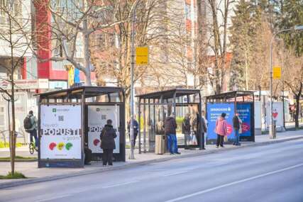 Posjeduju punjače za mobilne telefone: Banjaluka dobila moderna autobuska stajališta