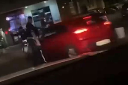 NEVIĐENA BAHATOST Prošli kroz crveno jureći pored policajca, sve to snimali i objavili na TikToku (VIDEO)