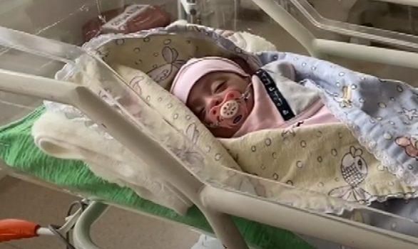 Beba nakon zemljotresa u turskoj bila u bolnici bez roditelja