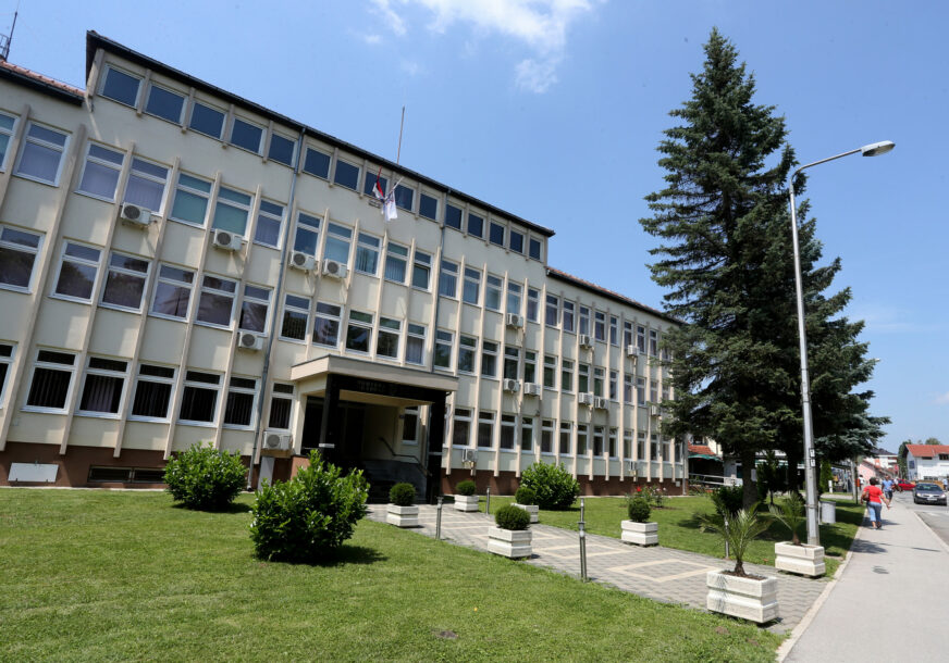 OPŠTINSKA ZGRADA ČELINAC 