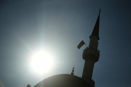 Muslimani danas obilježavaju Bajram: Jedan od najvećih islamskih praznika