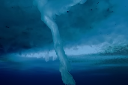 Snimljen "ledeni prst smrti": Neobičan prirodni fenomen koji ubija sve pred sobom (VIDEO)