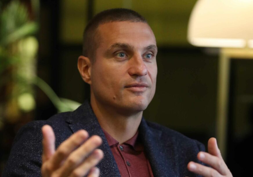 Nemanja Vidić