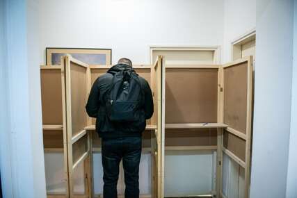 MIRAN IZBORNI DAN Zatvorena biračka mjesta nakon glasanja u Crnoj Gori