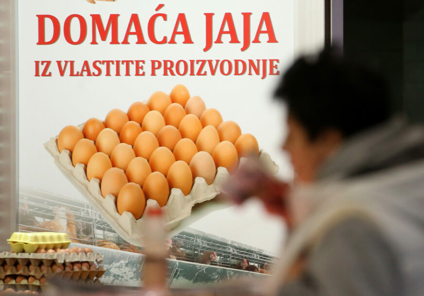 prodaja jaja na banjalučkoj tržnici 