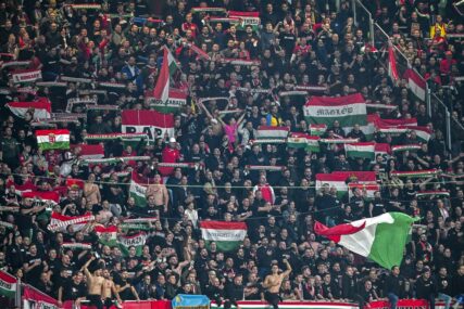 Kako je ovo moguće: UEFA dozvolila zastavu “Velike Mađarske” na kojoj su dijelovi Srbije i drugih zemalja (FOTO)
