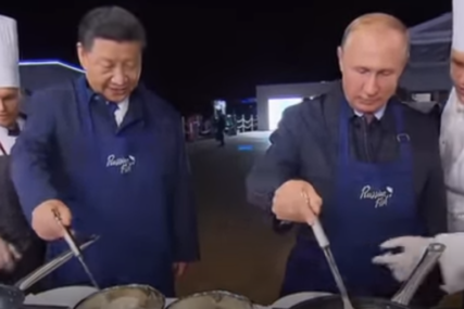 ZALILI IH VOTKOM Kako izgleda kada Putin i Si prave palačinke (VIDEO)