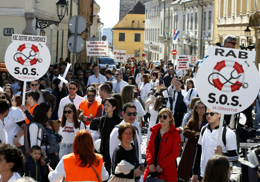Protest ljekara u Zagrebu