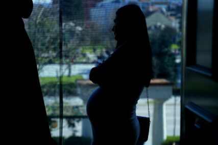 Žene iz BiH PRODAJU MAJČINSTVO: Zakon zabranjuje, a one se prijavljuju za surogat majke (FOTO)