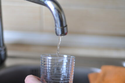 Brinite o vašem zdravlju: Ovih 10 simptoma ukazuje na nedostatak vode u organizmu